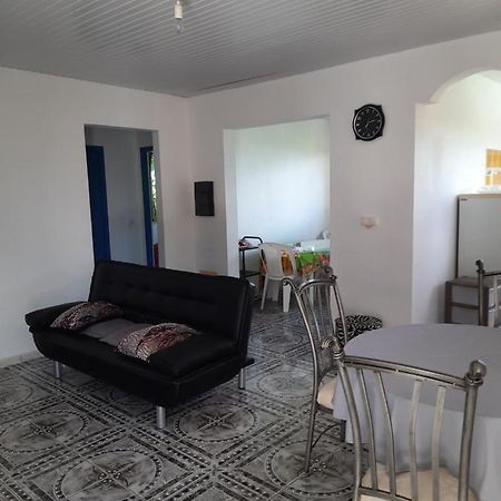 Chez Lilise 2 Διαμέρισμα Sainte-Anne Εξωτερικό φωτογραφία